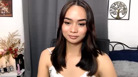 Zia online show from March 9, 7:05 pm