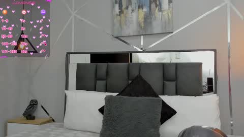 zia online show from January 24, 10:53 am