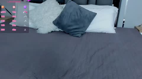 zia online show from February 15, 12:01 pm