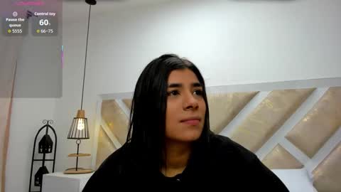 Snapshot of ziamiller chatting on February 2, 11:42 am zia online show from February 2, 11:42 am