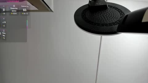 Snapshot of ziamiller chatting on February 3, 12:43 pm zia online show from February 3, 12:43 pm