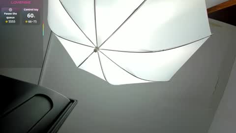 Snapshot of ziamiller chatting on February 18, 11:28 am zia online show from February 18, 11:28 am