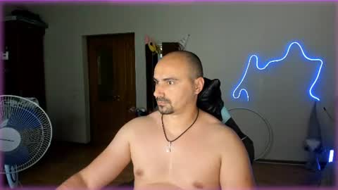 Ziesh online show from June 15, 4:20 pm