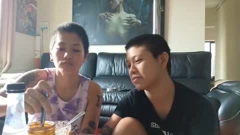 Snapshot of ziggy_rouge chatting on December 15, 12:29 am Ziggy ziggy- online show from December 15, 12:29 am