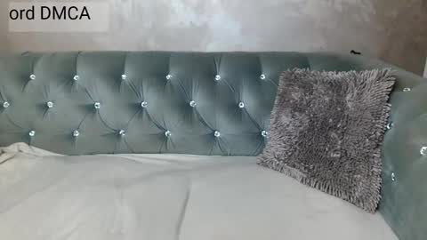 Carolina online show from November 1, 1:51 am