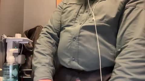 Snapshot of zinger283069 chatting on November 25, 8:31 pm zinger283069 online show from November 25, 8:31 pm