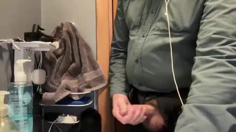 Snapshot of zinger283069 chatting on December 22, 7:44 pm zinger283069 online show from December 22, 7:44 pm