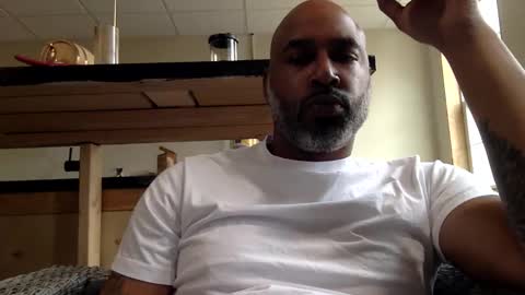 Snapshot of zionlion22 chatting on February 19, 3:52 pm zionlion22 online show from February 19, 3:52 pm