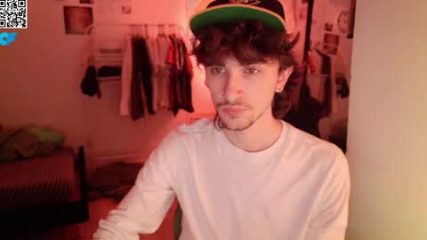 zipdown online show from January 19, 3:43 am