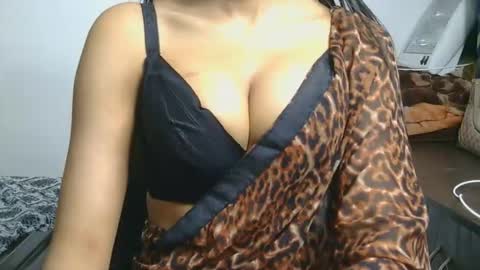 Snapshot of ziyaa_1 chatting on March 1, 4:36 am Ziyaa online show from March 1, 4:36 am