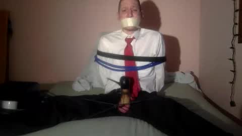 Snapshot of zjg9130 chatting on January 10, 12:47 pm capturedguy online show from January 10, 12:47 pm