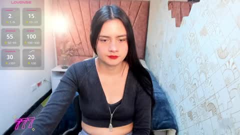 ZOE TAYLOR online show from March 28, 11:54 am