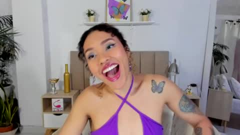 Zoe Gruber online show from July 25, 1:47 am