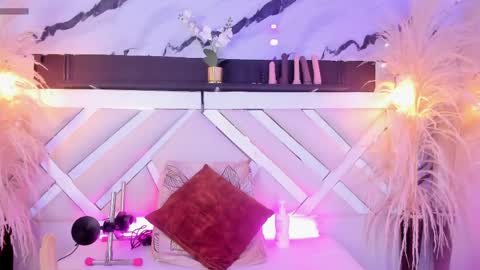 Zoey  online show from April 14, 9:54 pm