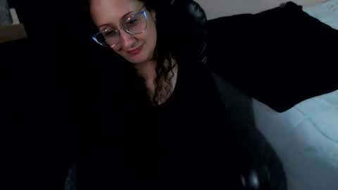Zoe Koller online show from July 15, 1:33 am