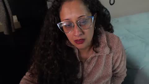 Zoe Koller online show from August 1, 11:47 pm