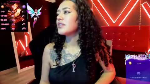 zoe  online show from July 15, 2:06 am