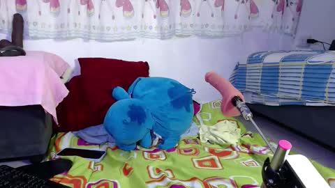 Catalina online show from March 7, 11:29 am