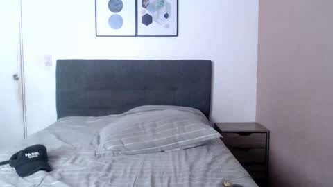 Snapshot of zoe_mill33r chatting on January 28, 10:12 pm Zoe online show from January 28, 10:12 pm