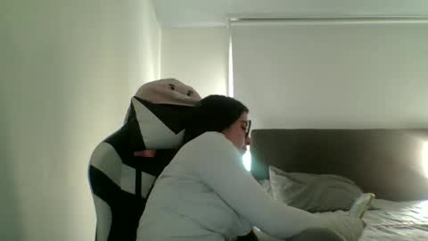 Snapshot of zoe_mill33r chatting on November 12, 6:41 pm Zoe online show from November 12, 6:41 pm