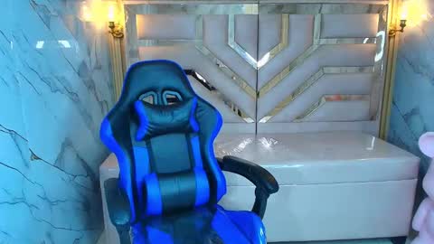 Zoe  online show from November 8, 3:29 am