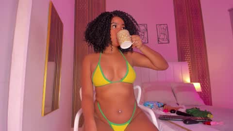 Hi guys i am Zoe  online show from January 9, 11:35 am