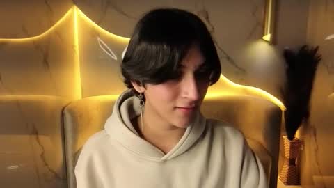 Snapshot of zoe_tp chatting on November 24, 8:30 pm Zoe online show from November 24, 8:30 pm