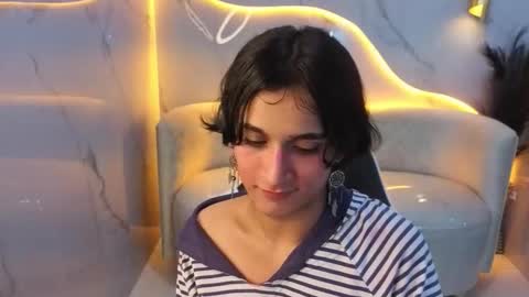 Snapshot of zoe_tp chatting on November 30, 12:47 am Zoe online show from November 30, 12:47 am