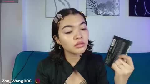 Zoe online show from December 18, 12:33 pm