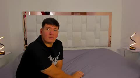 Zoe And Ethan online show from September 30, 7:08 pm