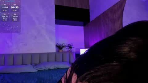 Snapshot of zoeblanc chatting on February 6, 11:46 am zoeblanc online show from February 6, 11:46 am