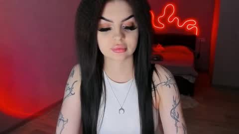 zoedrift online show from December 14, 2:00 pm