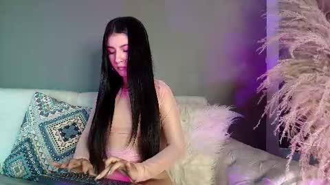 ZOE online show from July 11, 12:02 am