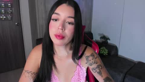  zoee jackson online show from February 7, 7:34 am