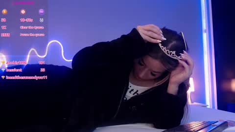 zoe online show from March 10, 9:43 am