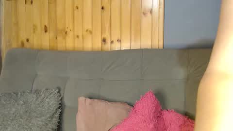 Zoee online show from September 15, 1:16 am