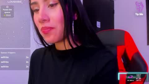 Laura  online show from July 18, 5:00 am