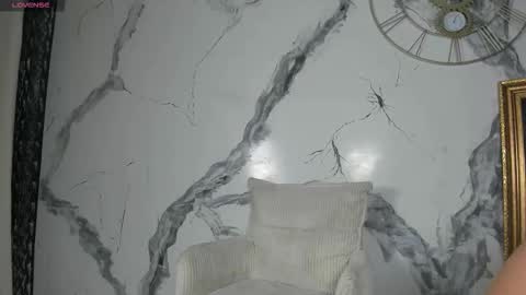 Zoeh online show from March 15, 5:35 am