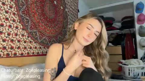 zoepleasing online show from November 7, 1:38 am