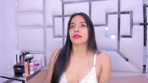 ZoeSwam online show from February 10, 7:49 pm