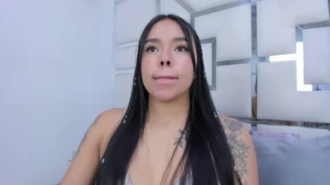 ZoeSwam online show from April 13, 3:23 am