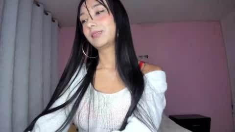 Snapshot of zoey_babyqueen19 chatting on July 19, 12:03 am Zoey online show from July 19, 12:03 am