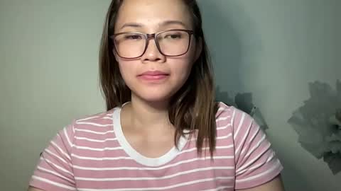 zoey_foryou online show from October 28, 2:53 pm