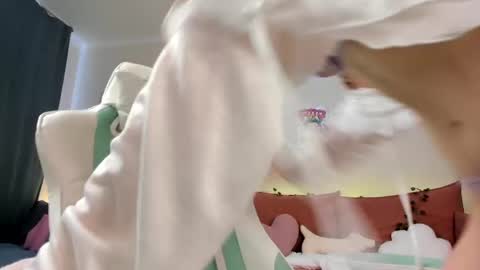 Zoey Lane online show from May 22, 3:24 am