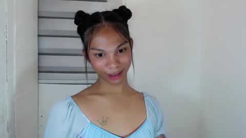 zoey online show from February 14, 4:37 am