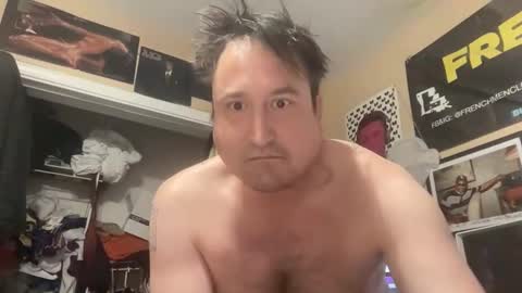 Snapshot of zone45887003 chatting on February 23, 8:12 am daddybighardonlate online show from February 23, 8:12 am