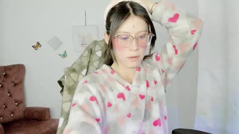 Alicie online show from January 7, 4:04 am