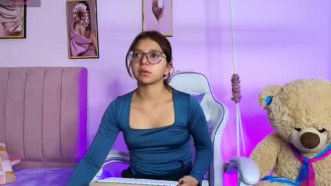 Zoe online show from February 17, 12:12 pm