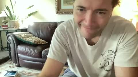 Snapshot of zorakload chatting on October 7, 3:31 pm Jesse online show from October 7, 3:31 pm