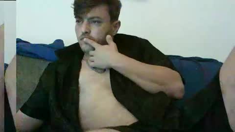 Roy online show from December 19, 6:59 pm